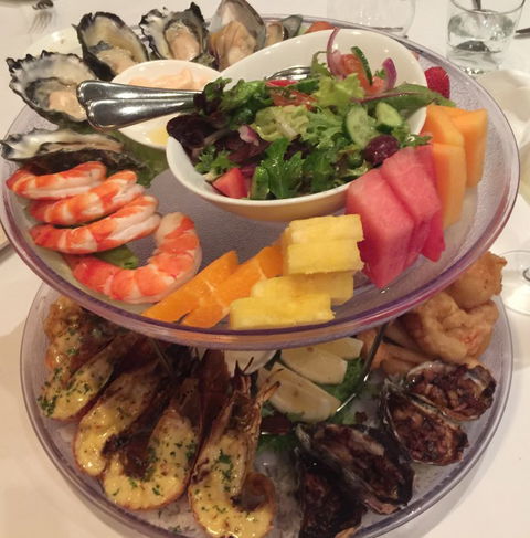 Basils Seafood Restaurant - Southport Accommodation 2