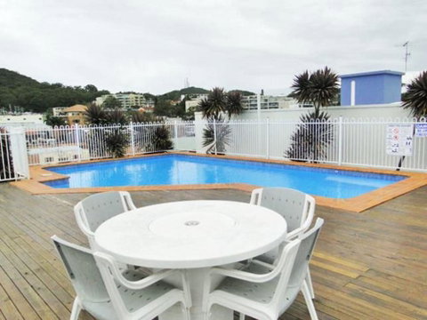 Nelson Towers Motel & Apartments - Southport Accommodation 1