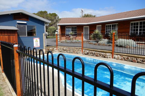Port Campbell Motor Inn - Southport Accommodation 5