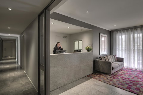 Adina Apartment Hotel Sydney Chippendale - Accommodation Southport 5