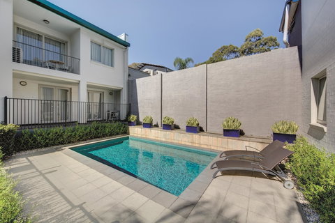 Adina Apartment Hotel Sydney Chippendale - Accommodation Southport 1