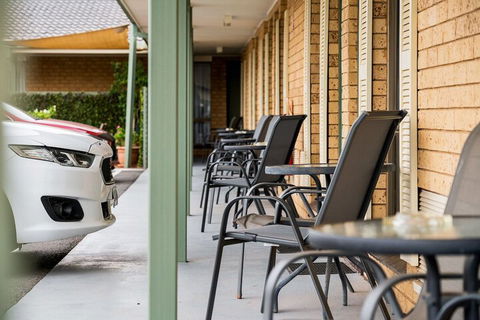 Garden City Motor Inn - Southport Accommodation 1