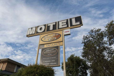 Garden City Motor Inn - Southport Accommodation 2