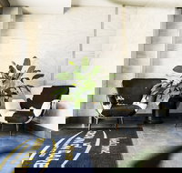 Crown on Darby - Southport Accommodation