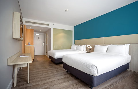 Courtyard By Marriott Sydney-North Ryde - Accommodation Southport 5