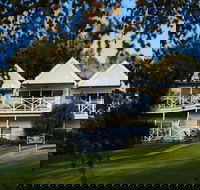 Lake House Daylesford - Southport Accommodation