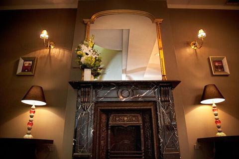 Beau Monde International - Southport Accommodation 3