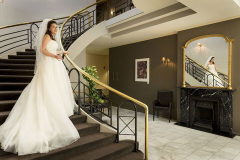 Beau Monde International - Southport Accommodation 4