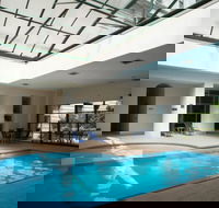 Grand Hotel Melbourne - Southport Accommodation