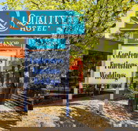 Quality Hotel Manor - Southport Accommodation
