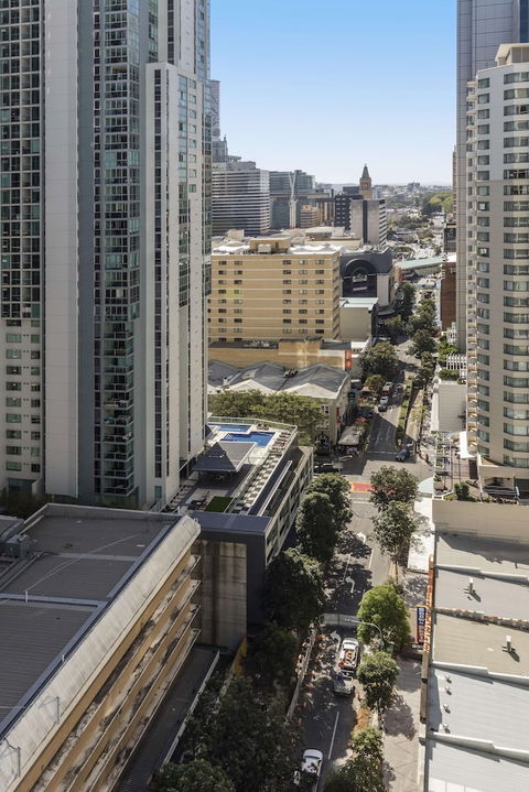 IStay River City Brisbane - Southport Accommodation 1