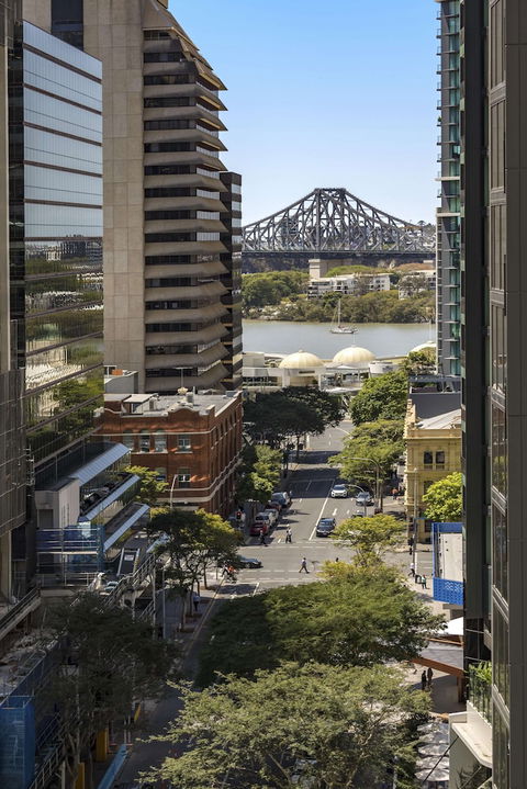 IStay River City Brisbane - Southport Accommodation 6