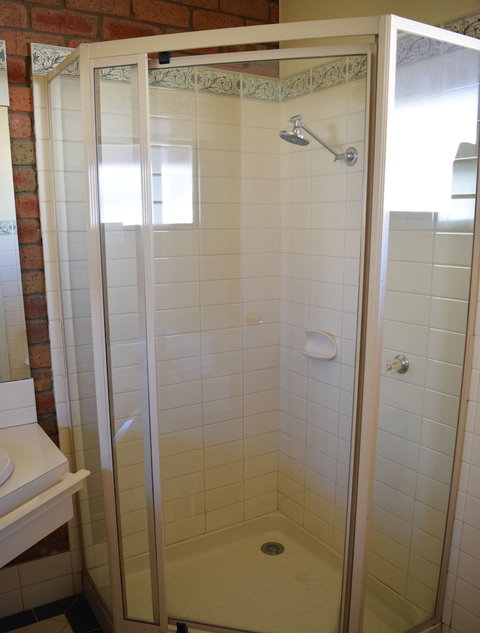 Early Australian Motor Inn - Accommodation Southport 5