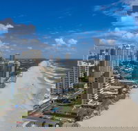 Pacific Views Resort - Southport Accommodation