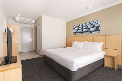 Travelodge Hotel Blacktown Sydney - Accommodation Southport 5