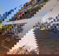 Billabong Backpackers Resort - Accommodation Southport