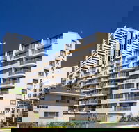 Broadbeach Travel Inn Apartments