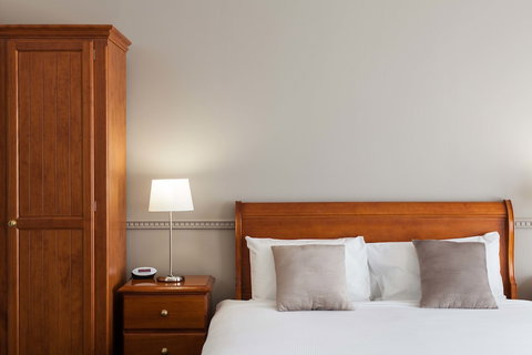 Majestic Tynte Street Apartments - Accommodation Southport 3