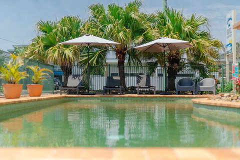 Santa Fe Motel & Holiday Units - Accommodation Southport 2