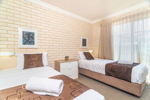 Santa Fe Motel & Holiday Units - Accommodation Southport 6