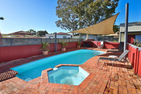 Wentworth Central Motor Inn - Southport Accommodation 3