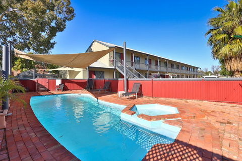Wentworth Central Motor Inn - Southport Accommodation 2