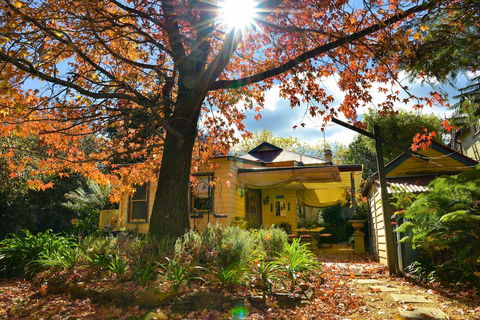 Varenna - Southport Accommodation 2