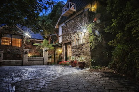 Aquila Nova Retreat - Accommodation Southport 0