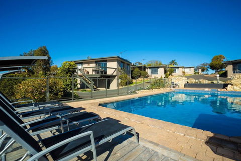 Eagle Heights - Southport Accommodation 5
