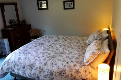 Eagles Roost Farmstay B & B - Southport Accommodation 4