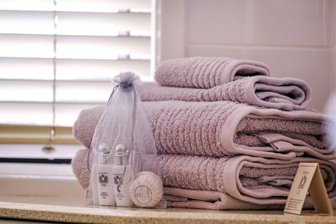 Valley View Bed & Breakfast - Southport Accommodation 2