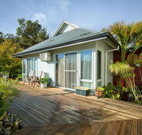 Glenelg on King Bed  Breakfast - Accommodation Southport