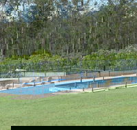 Lake Barra Cottages - Southport Accommodation
