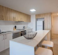 Annexe Apartments - Southport Accommodation