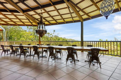 Aquila Retreat - Accommodation Southport 2