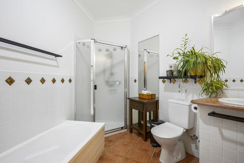 Aquila Retreat - Accommodation Southport 1