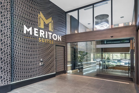 Meriton Suites North Sydney - Accommodation Southport 1