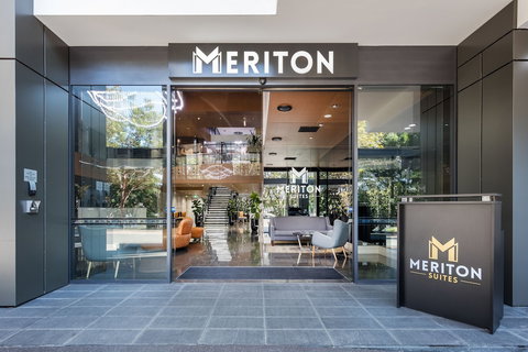 Meriton Suites North Sydney - Accommodation Southport 0