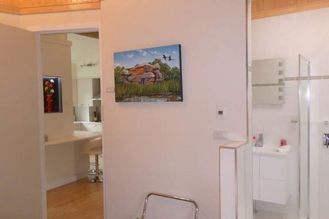 A Colourcity Apartments - Southport Accommodation 3