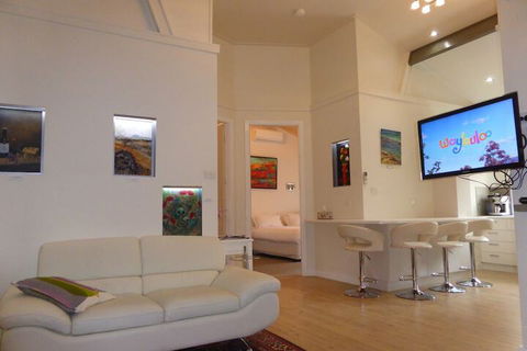 A Colourcity Apartments - Southport Accommodation 6