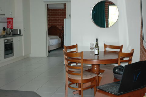 The Roseville Apartments - Southport Accommodation 4