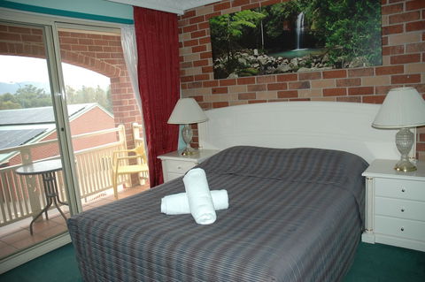The Roseville Apartments - Southport Accommodation 1
