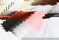 Cambrai Backpackers Hostel - Accommodation Southport 0