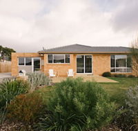 Waterfront Holiday Home Esplanade 54 - Southport Accommodation