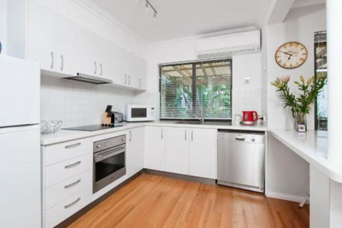 Bedford Terrace 3 - Accommodation Southport 0