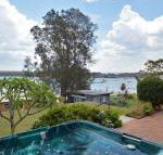 The House on the Lake at Fishing Point Lake Macquarie honestly put the line in  catch fish - Southport Accommodation