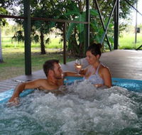 Berry Creek Bush Retreat - Southport Accommodation