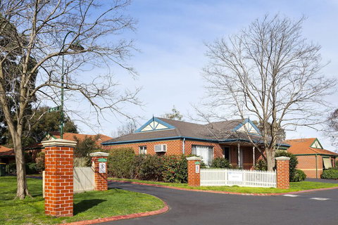 Park Avenue - Forest Hill - Accommodation Southport 2