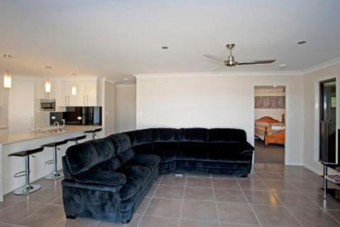 Agnes Retreat - Accommodation Southport 1