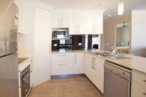 Agnes Retreat - Accommodation Southport 2